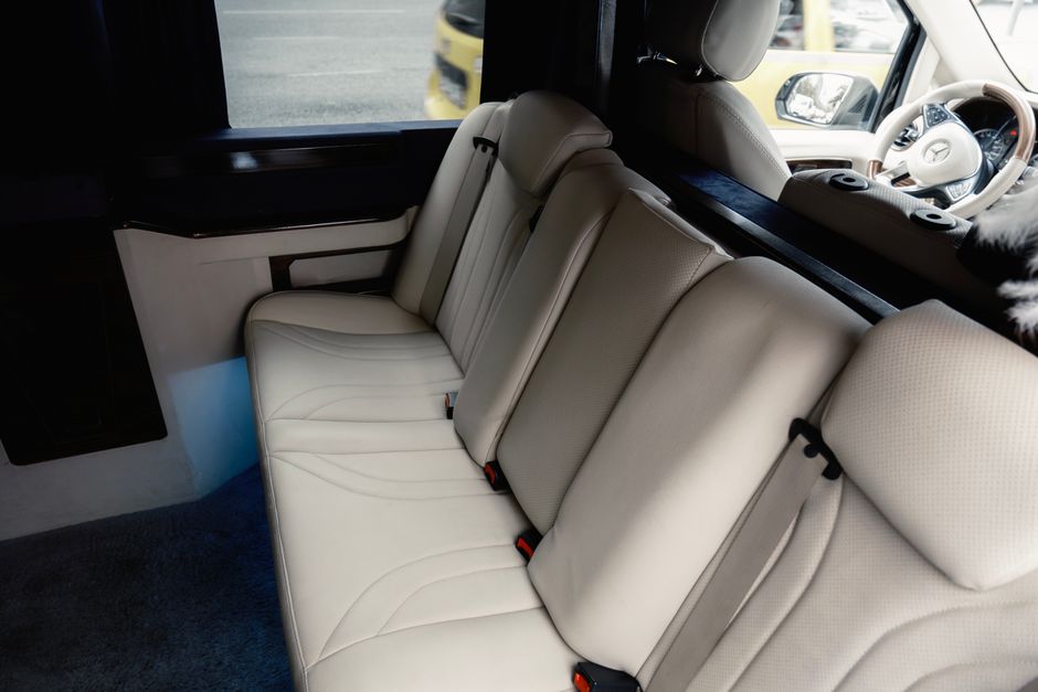 Kurşunlu Şelalesi transferi için lüks VIP araç içi konforu